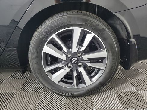 New 2025 Nissan Versa SV w/ Trunk Package image 29