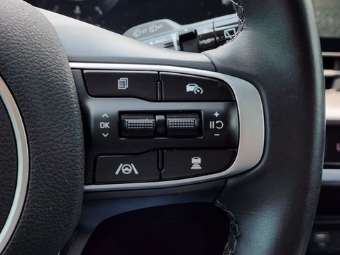 Certified 2024 Kia Sportage SX FWD image 34