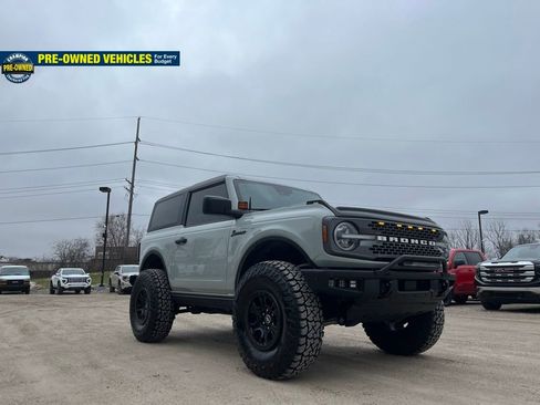 Used 2022 Ford Bronco Badlands w/ Sasquatch Package image 5