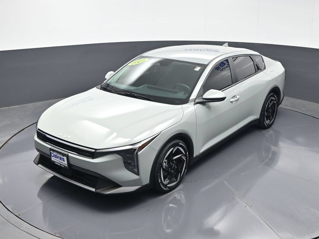 Certified 2025 Kia K4 EX FWD image 45