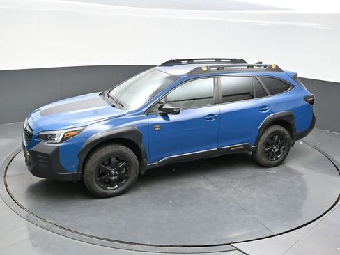 Used 2022 Subaru Outback Wilderness w/ Wilderness Package image 29