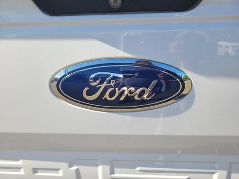 Used 2018 Ford F150 XL w/ Equipment Group 101A Mid RWD image 10