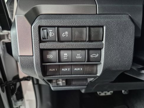 New 2026 Toyota Tacoma SR5 AWD/4WD image 18