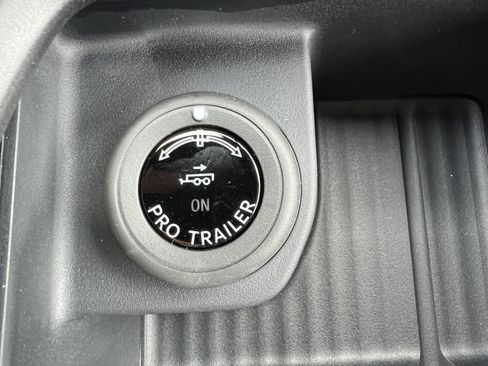 New 2026 Ford Expedition Max Active image 32