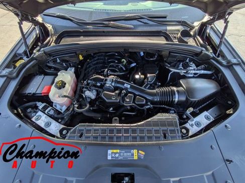 Used 2023 Jeep Grand Cherokee L Limited w/ Black Appearance Package image 18