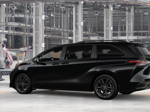 New 2026 Toyota Sienna XSE FWD image 7