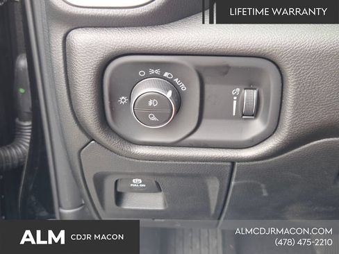 New 2026 RAM 1500 Express AWD/4WD image 26