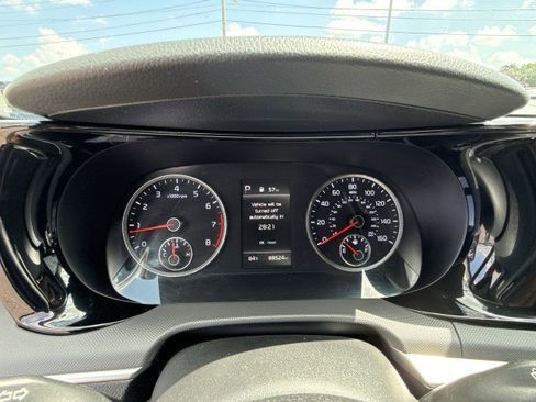 Used 2021 Kia K5 LXS image 10