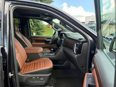 Used 2024 GMC Sierra 1500 Denali Ultimate AWD/4WD image 27