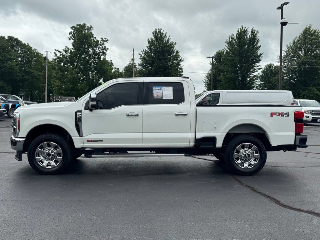 Used 2026 Ford F350 Lariat w/ Lariat Premium Package AWD/4WD image 29