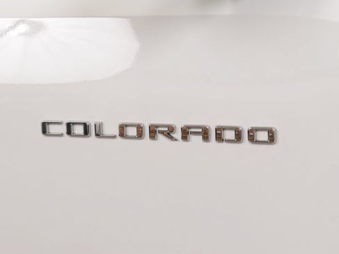 Used 2026 Chevrolet Colorado W/T AWD/4WD image 14