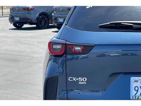 Used 2025 MAZDA CX-50 AWD 2.5 Turbo w/ Premium Pkg image 12
