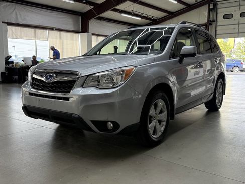 Used 2015 Subaru Forester 2.5i Limited image 3
