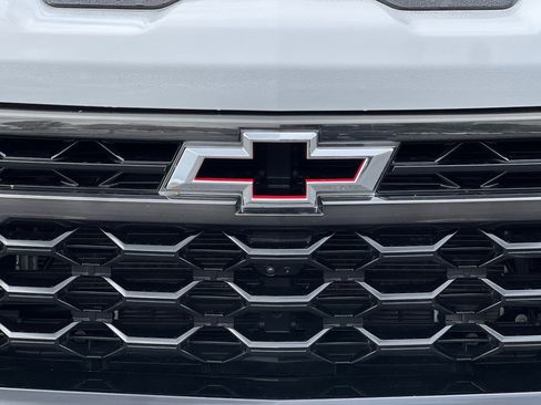 Certified 2025 Chevrolet Silverado 1500 ZR2 w/ Technology Package image 50