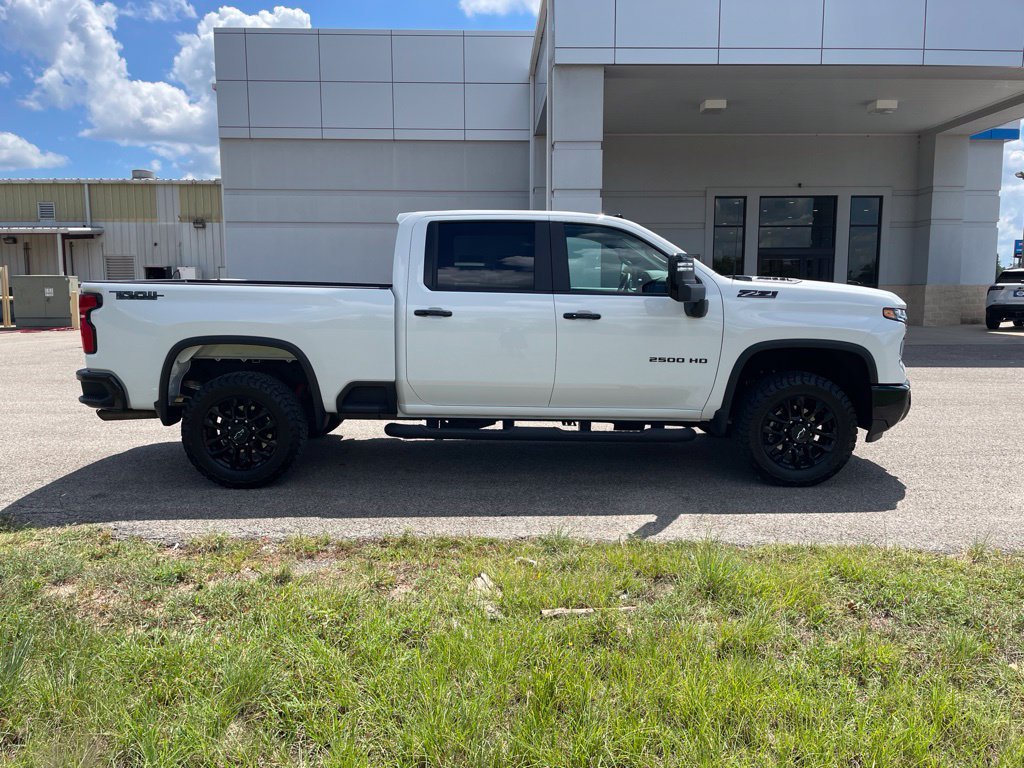 Used 2026 Chevrolet Silverado 2500 LT w/ Trail Boss Package AWD/4WD image 7