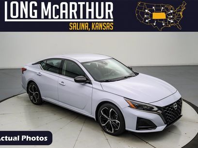 Used 2024 Nissan Altima 2.5 SR