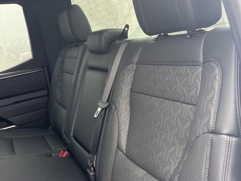 Used 2025 Toyota Tundra Limited image 10