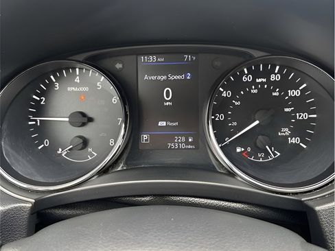 Used 2021 Nissan Rogue Sport S image 27