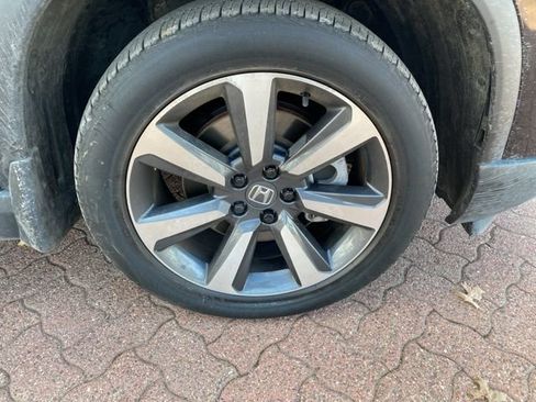 Certified 2024 Honda Pilot Elite image 6