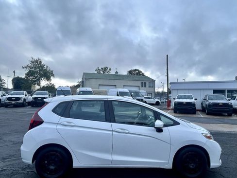 Used 2020 Honda Fit LX image 6