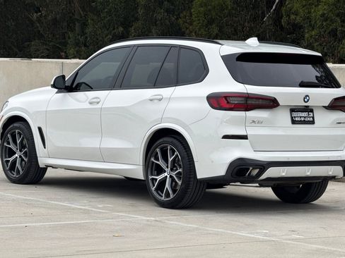 Used 2023 BMW X5 xDrive40i w/ Executive Package image 3