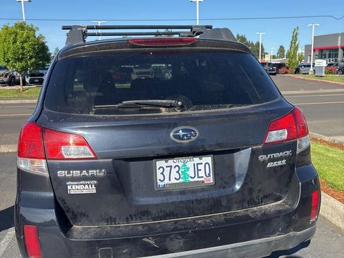 Used 2012 Subaru Outback 2.5i Premium w/ All-Weather Pkg AWD/4WD image 13