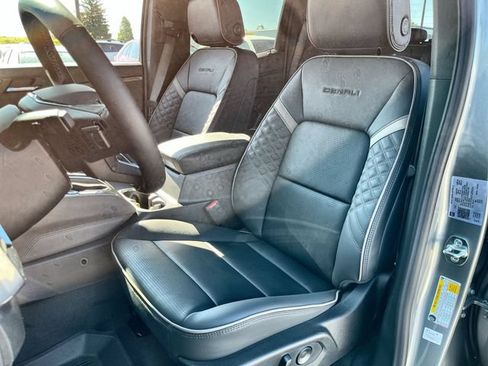 New 2026 GMC Canyon Denali AWD/4WD image 14