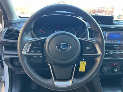 Used 2018 Subaru Impreza 2.0i Premium image 14