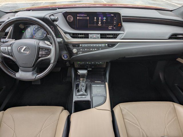 Used 2021 Lexus ES 300h Ultra Luxury w/ Accessory Package 2 FWD image 15