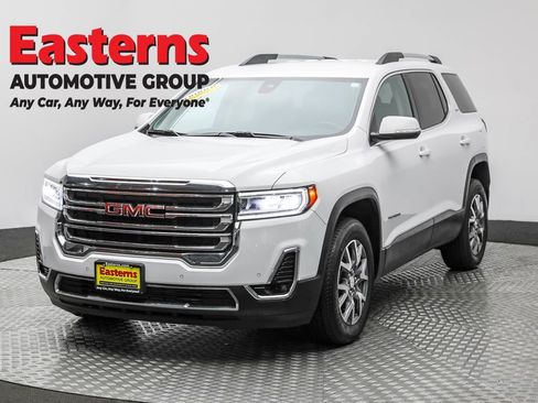 Used 2023 GMC Acadia SLT image 1