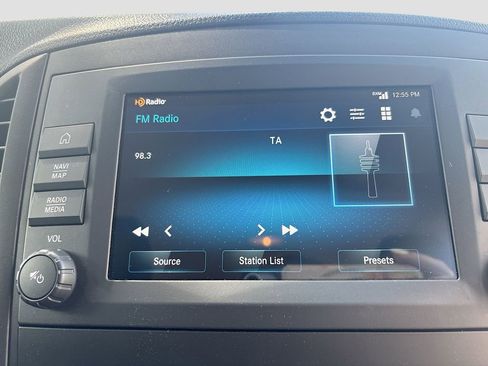 Used 2023 Mercedes-Benz Metris Passenger image 25