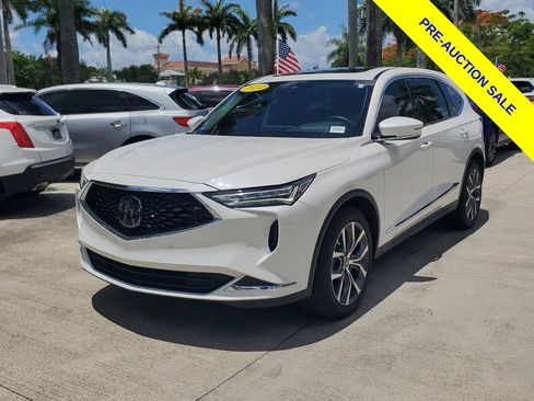 Certified 2024 Acura MDX SH-AWD w/ Technology Package image 3