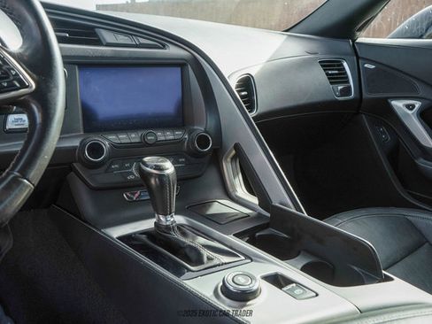 Used 2018 Chevrolet Corvette Stingray Coupe w/ 1LT image 25