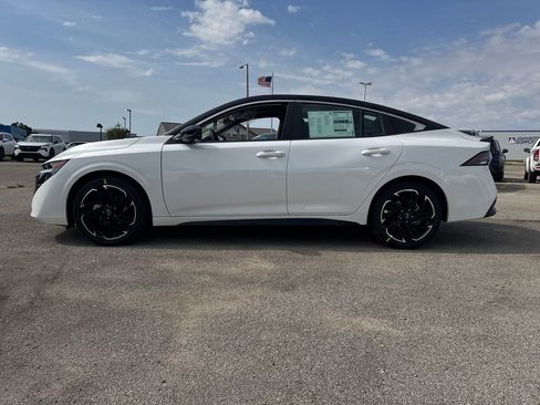 New 2026 Nissan Sentra SR w/ SR Premium Package image 3