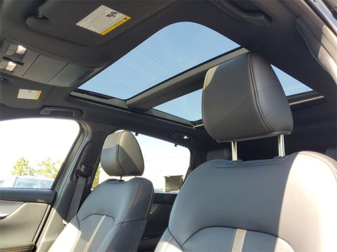 Used 2025 MAZDA CX-70 Plug-In Hybrid w/ Premium Plus image 13