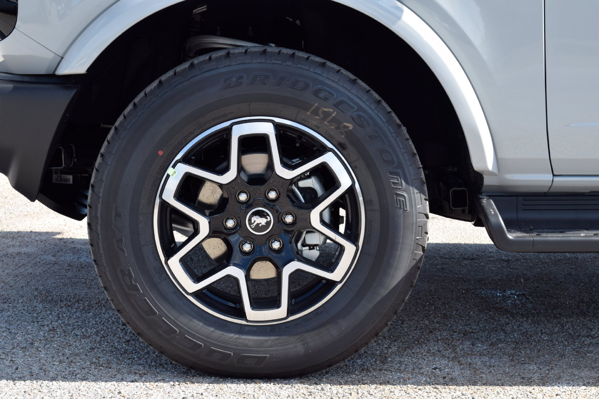 New 2026 Ford Bronco Outer Banks AWD/4WD image 26