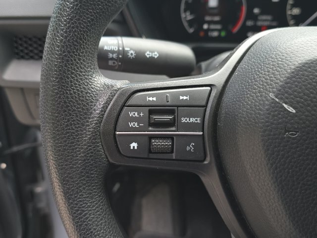 Used 2025 Honda CR-V LX image 15