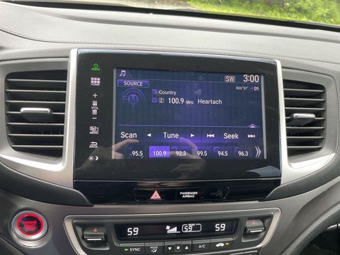 Used 2016 Honda Pilot EX-L image 17