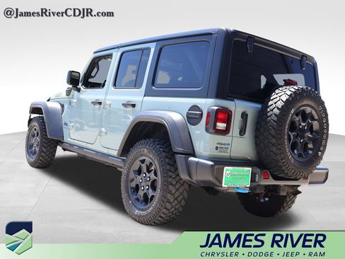 Used 2023 Jeep Wrangler Unlimited AWD/4WD image 3