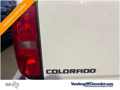 Used 2019 Chevrolet Colorado LT w/ Colorado RST Special Edition RWD image 13