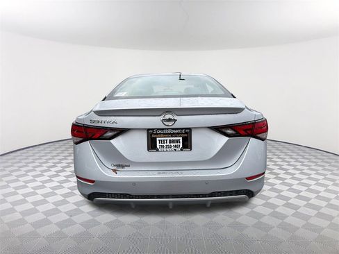 Used 2022 Nissan Sentra S image 6