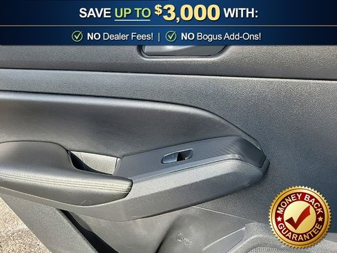 Used 2025 Nissan Altima 2.5 SV image 21