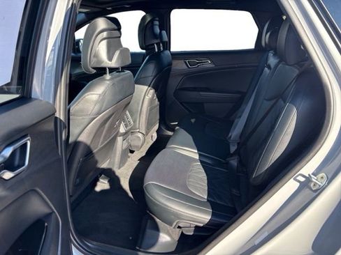 Used 2023 Kia Sportage X-Pro image 12