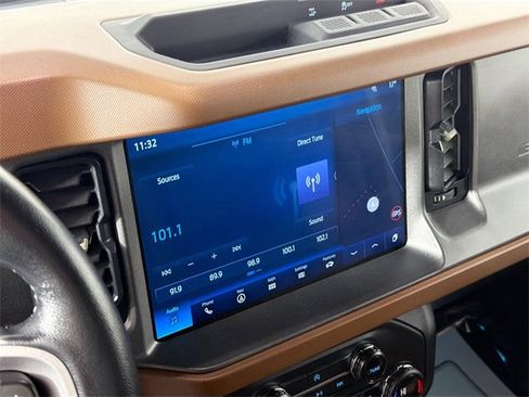 Used 2024 Ford Bronco Outer Banks image 15