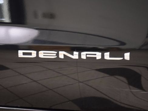 Used 2024 GMC Sierra 1500 Denali Ultimate AWD/4WD image 17