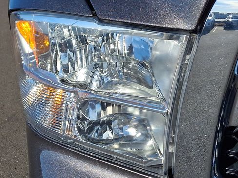 Certified 2024 RAM 1500 Classic SLT image 9