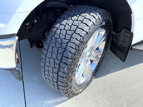 Used 2020 Ford F150 XLT w/ Equipment Group 302A Luxury AWD/4WD image 25