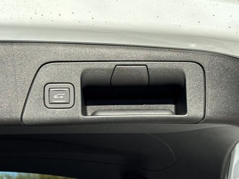 New 2026 Buick Envision Sport Touring image 10