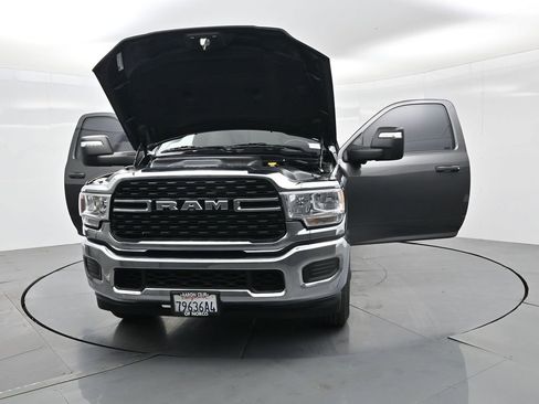 Used 2023 RAM 2500 Tradesman image 30