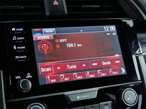 Used 2021 Honda Civic Sport image 25